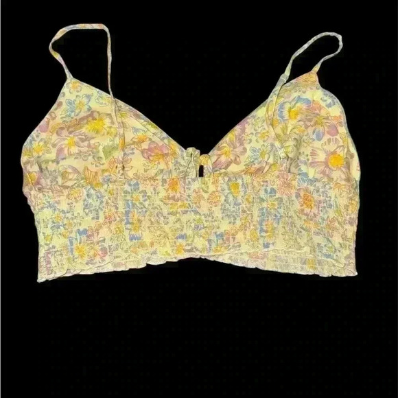 Aeropostale Yellow Floral Crop Top - Picture 2 of 3